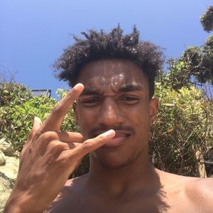 Meet your Posher, Quentin